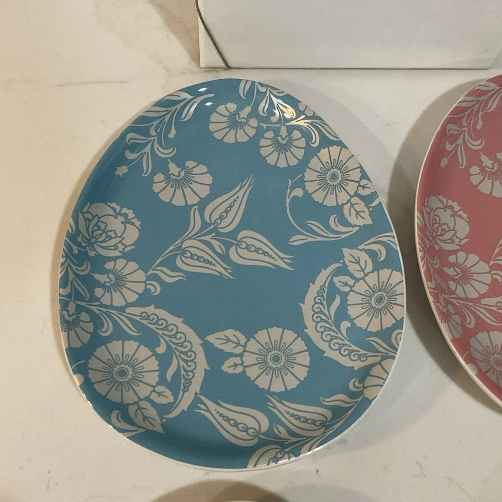 4 Pottery Barn Easter Plates 8